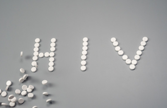 Newly Diagnosed With HIV: Your First Months of Treatment Explained